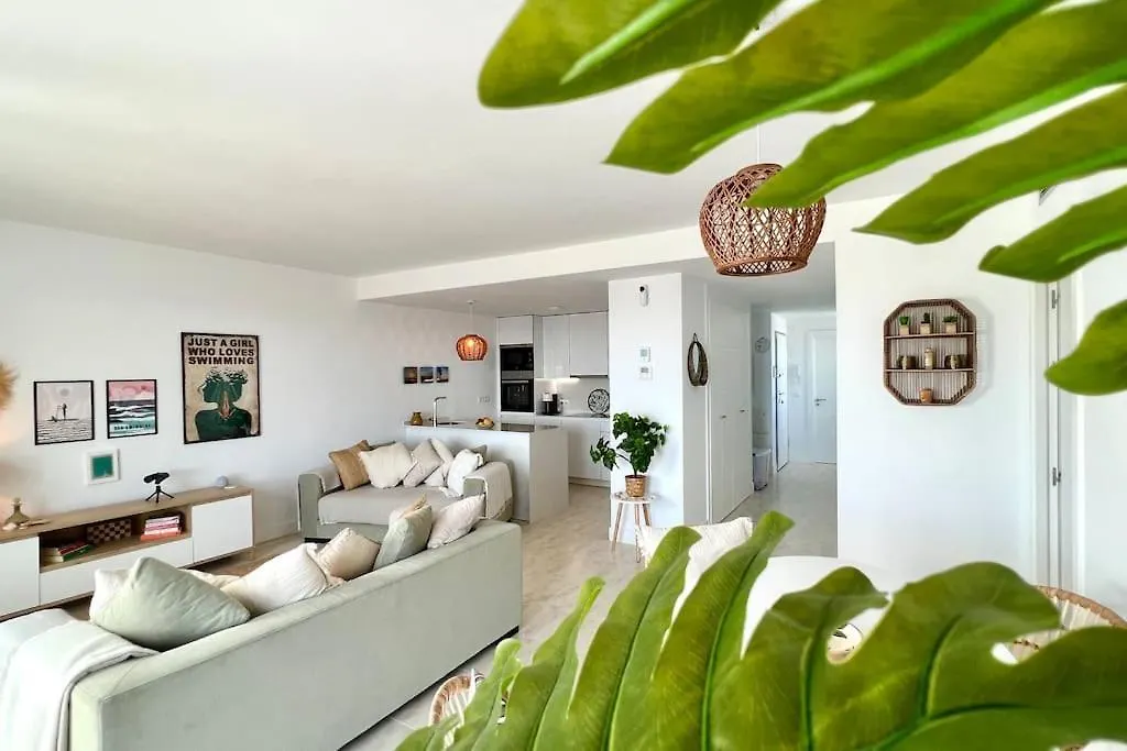 Precioso Atico Con Increibles Vistas Al Mar Apartment Manilva 0*,  Spain